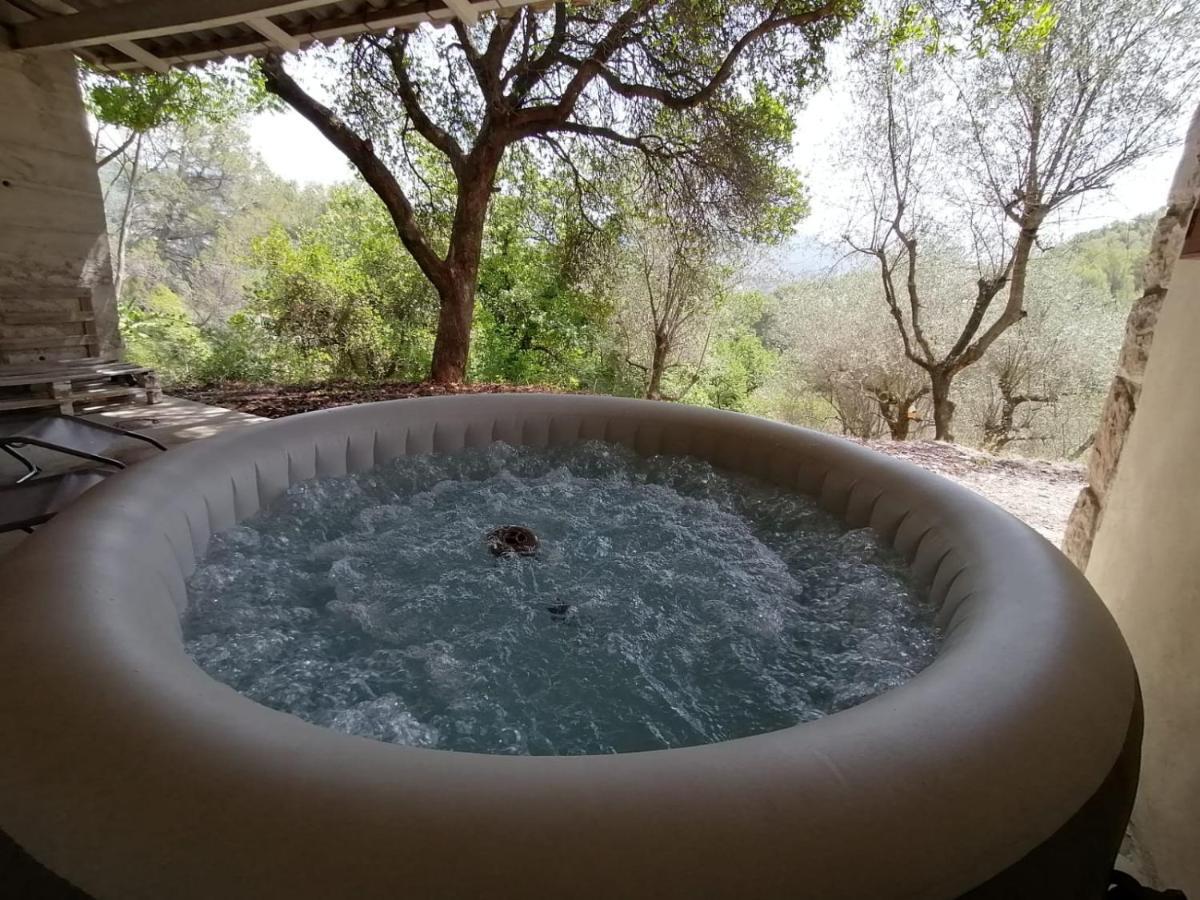 Sejour En Pleine Nature, Vue Imprenable, Jacuzzi Contes  Eksteriør bilde